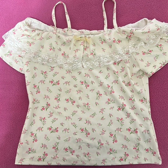 SHEIN Tops Cute Ditzy Flower Top Off The Shoulders Poshmark